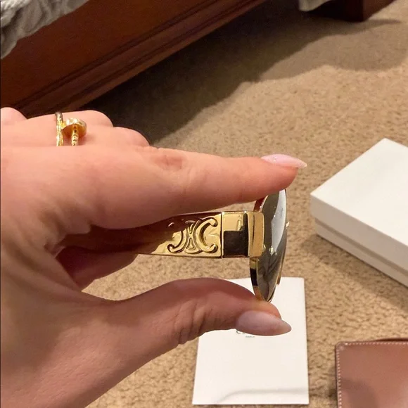 Celine Sunglasses with Brown Case - Picture 6 of 9